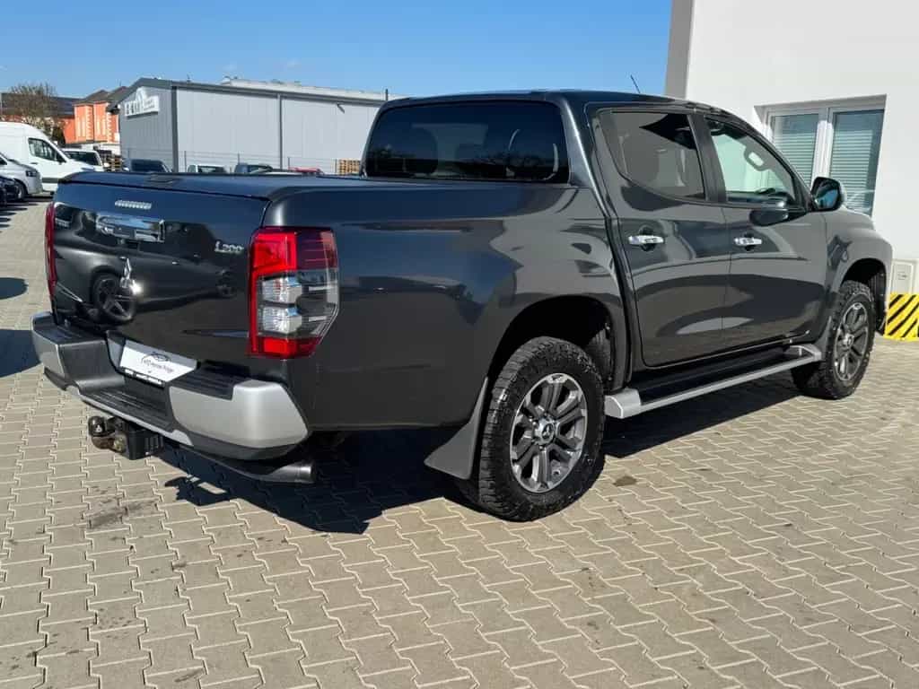 Mitsubishi L200 Plus Doppelkabine 4WD 08/2021-photo-5