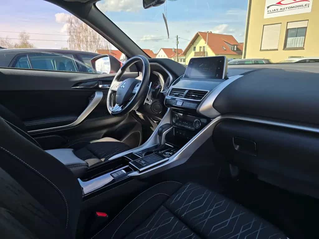 Mitsubishi Eclipse Cross Diamant Edition+ 4WD / TÜV NEU 09/2020-photo-10