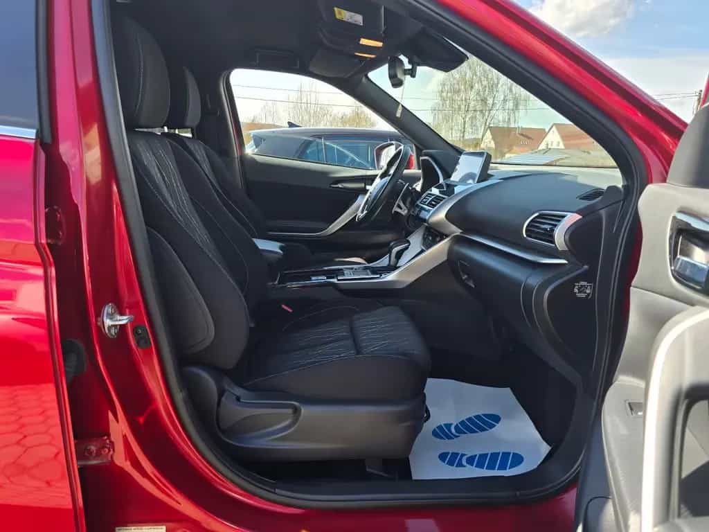 Mitsubishi Eclipse Cross Diamant Edition+ 4WD / TÜV NEU 09/2020-photo-9