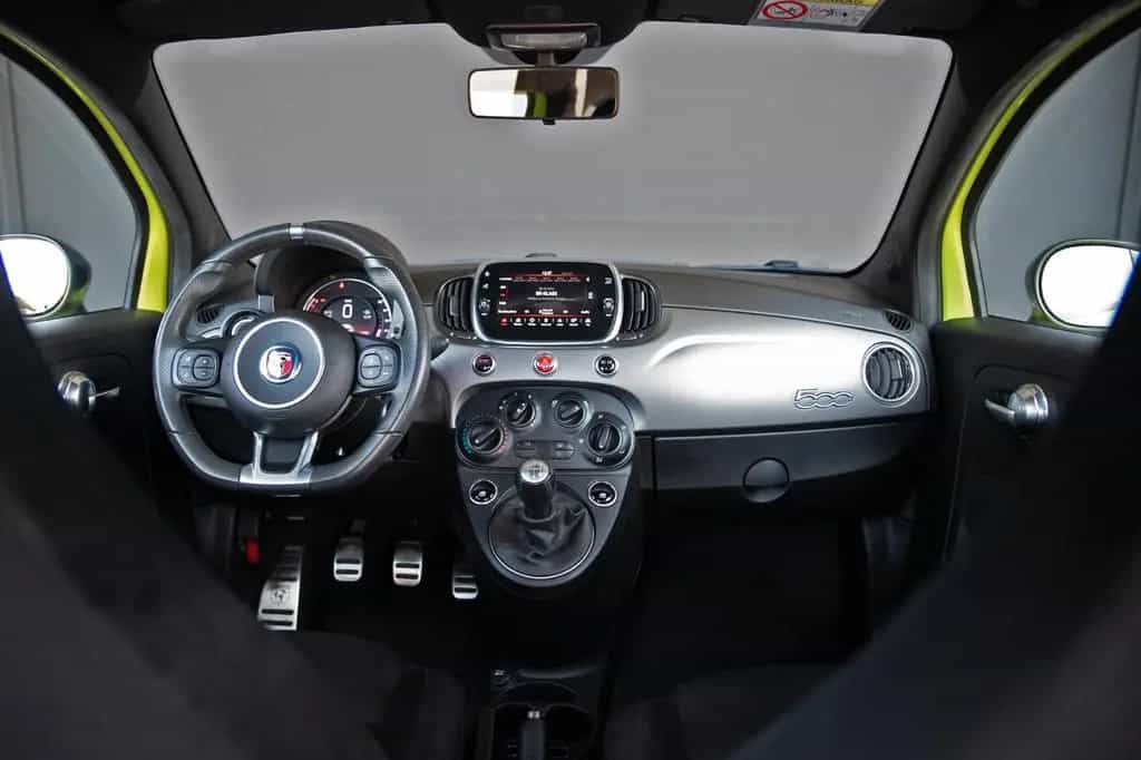 Abarth 595 Pista*Schalter*Record Monza*Service NEU*DE 08/2020-photo-13