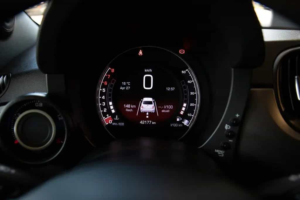 Abarth 595 Pista*Schalter*Record Monza*Service NEU*DE 08/2020-photo-17