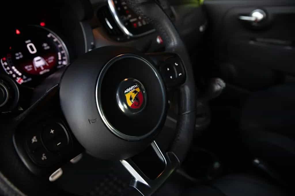 Abarth 595 Pista*Schalter*Record Monza*Service NEU*DE 08/2020-photo-35