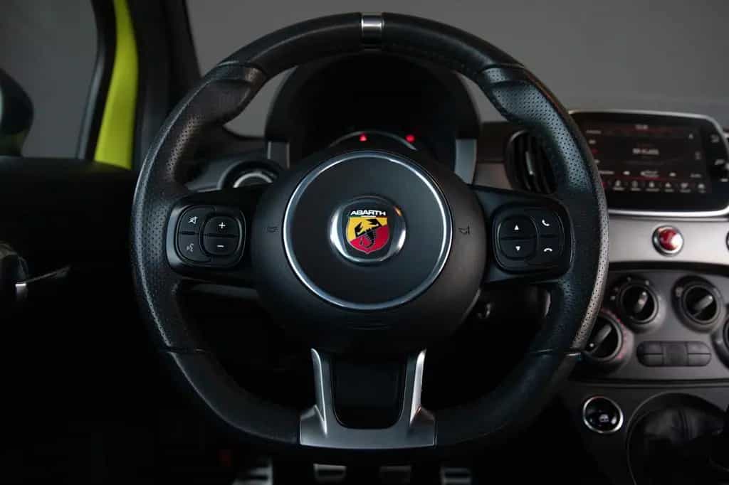 Abarth 595 Pista*Schalter*Record Monza*Service NEU*DE 08/2020-photo-36