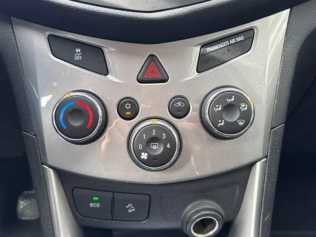 Chevrolet Trax 1.6 LT, camera, cruise control, leder, trek 08/2013-photo-16