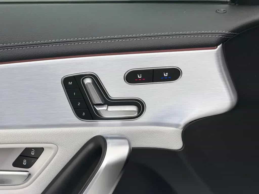 Mercedes-Benz CLA-Class 35 AMG 4Ma.*AERODYNAMIK*BURMESTER-NIGHT-PANO 07/2021-photo-27