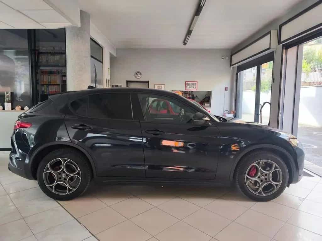 Alfa Romeo Stelvio 2.2 Turbodiesel 190 CV AT8 Q4 10/2022-photo-4