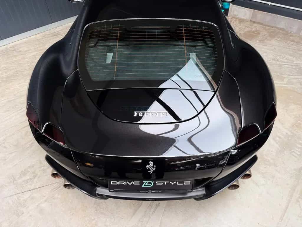 Ferrari Roma +Carbon + ADAS + Beifahrerdisplay 08/2019-photo-10