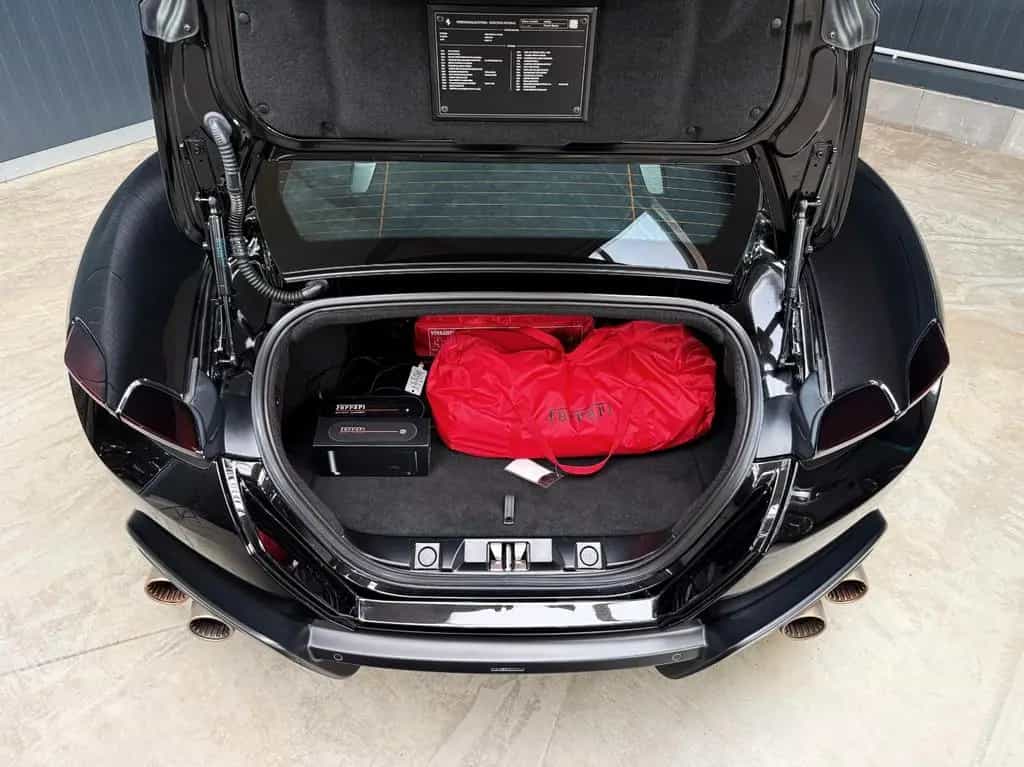 Ferrari Roma +Carbon + ADAS + Beifahrerdisplay 08/2019-photo-11