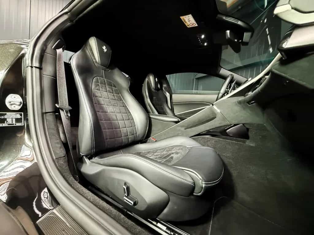 Ferrari Roma +Carbon + ADAS + Beifahrerdisplay 08/2019-photo-27