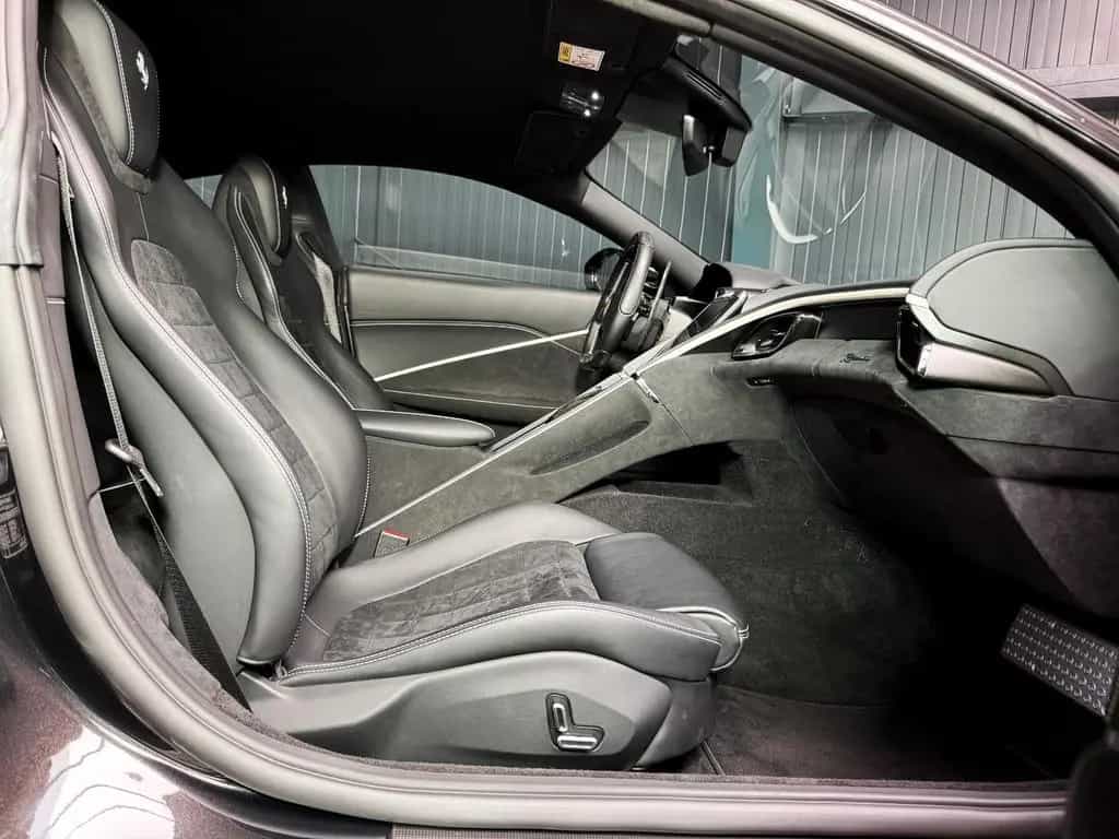 Ferrari Roma +Carbon + ADAS + Beifahrerdisplay 08/2019-photo-28