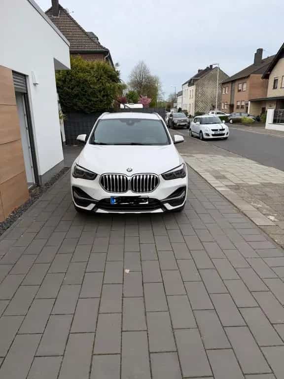 BMW X1 xDrive25d xLine Top Ausstattung 10/2019-photo-1