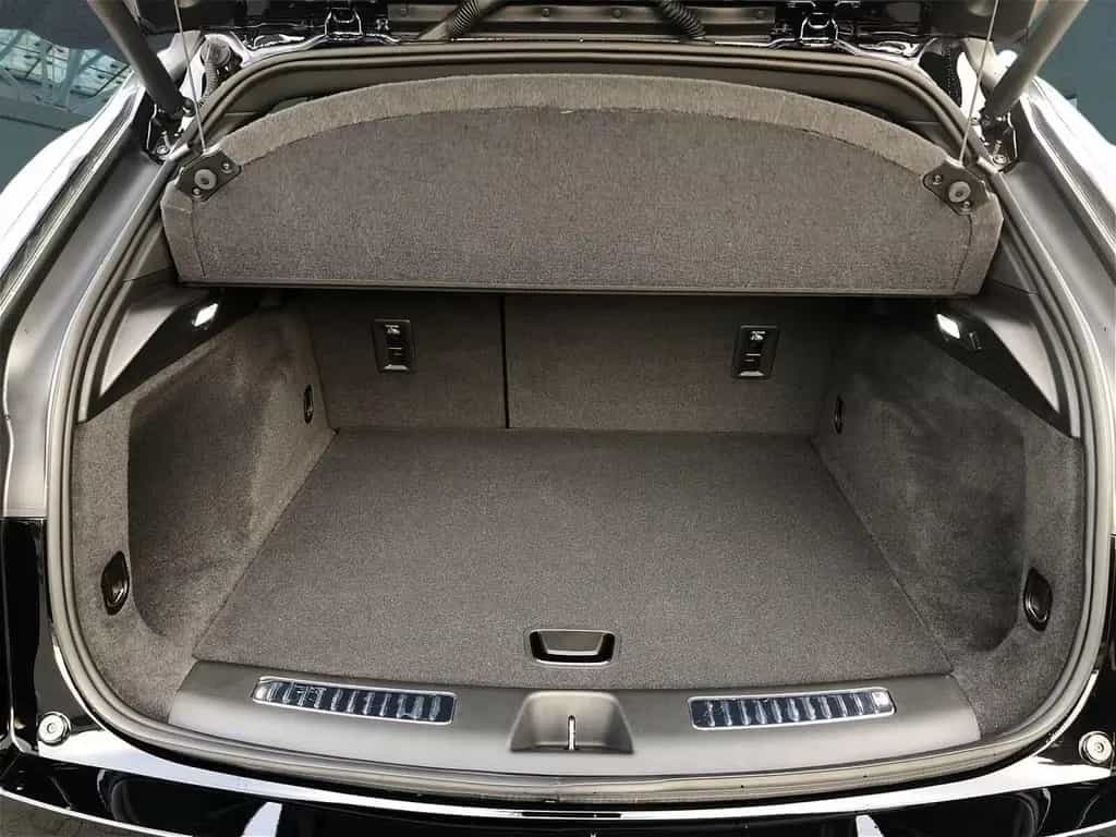 Cadillac XT4 2.0 T Sport AWD AHK*RFK*Schiebedach*HUD*LED 12/2022-photo-6