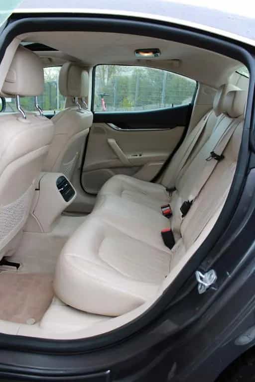 Maserati Ghibli S DE-FZG. Kamera Schiebed. Leder Navi 09/2013-photo-21