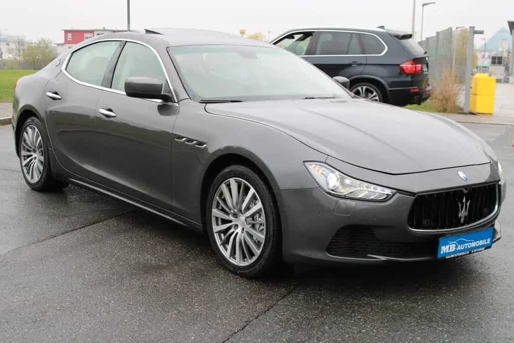 Maserati Ghibli S DE-FZG. Kamera Schiebed. Leder Navi 09/2013-photo-3