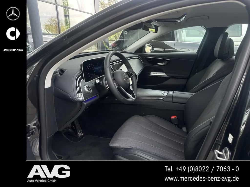 Mercedes-Benz E 220 d 4M Avantgarde Advanced Distronic 18" LED 03/2025-photo-17