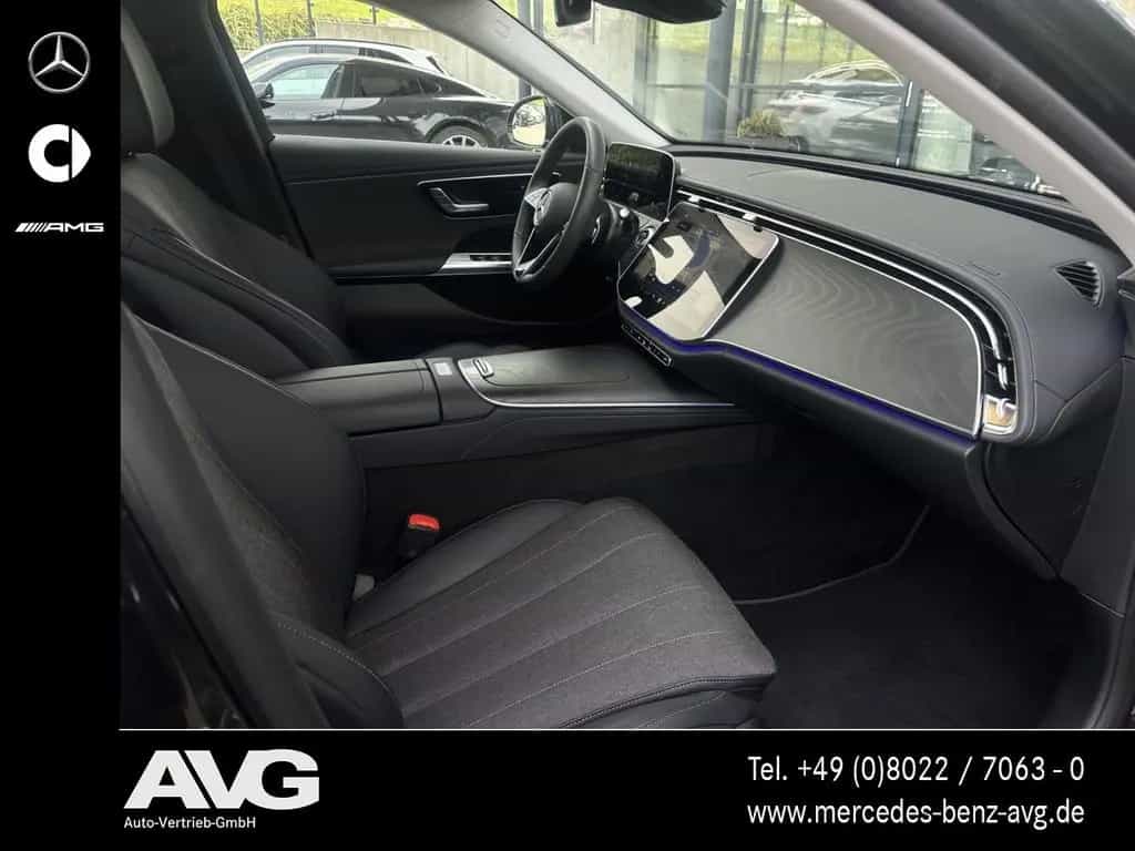 Mercedes-Benz E 220 d 4M Avantgarde Advanced Distronic 18" LED 03/2025-photo-9
