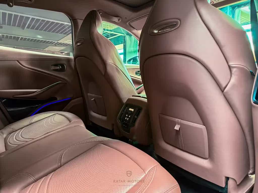 Aston Martin DBX DBX 707/4.0/V8/SPORT/PANO/360/STANDHZG/LEDER 09/2023-photo-25
