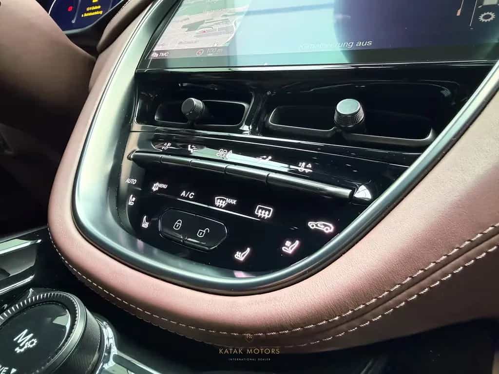 Aston Martin DBX DBX 707/4.0/V8/SPORT/PANO/360/STANDHZG/LEDER 09/2023-photo-26