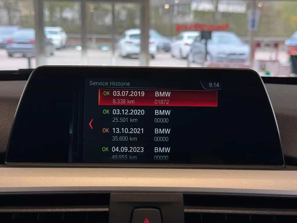 BMW 3 Series 318i Lim.ousine Aut. LED NAVI DE FZG 11/2017-photo-18