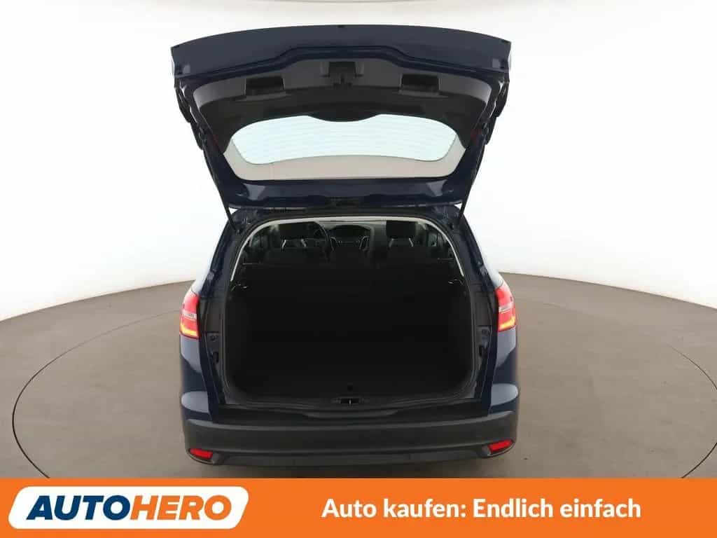 Ford Focus 1.0 EcoBoost Trend *SHZ*LHZ*KLIMA* 04/2016-photo-15