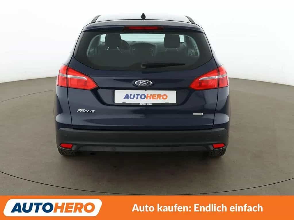 Ford Focus 1.0 EcoBoost Trend *SHZ*LHZ*KLIMA* 04/2016-photo-3