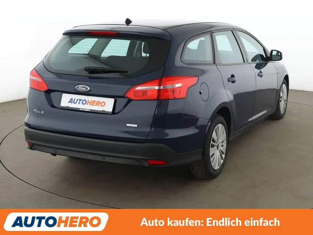 Ford Focus 1.0 EcoBoost Trend *SHZ*LHZ*KLIMA* 04/2016-photo-4