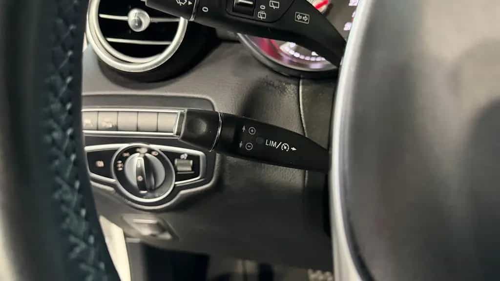 Mercedes-Benz GLC-Class 250 AMG AUT 4Matic PANORAMA+KAMERA+NIGHT+LED 08/2019-photo-16