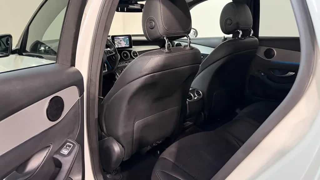 Mercedes-Benz GLC-Class 250 AMG AUT 4Matic PANORAMA+KAMERA+NIGHT+LED 08/2019-photo-22