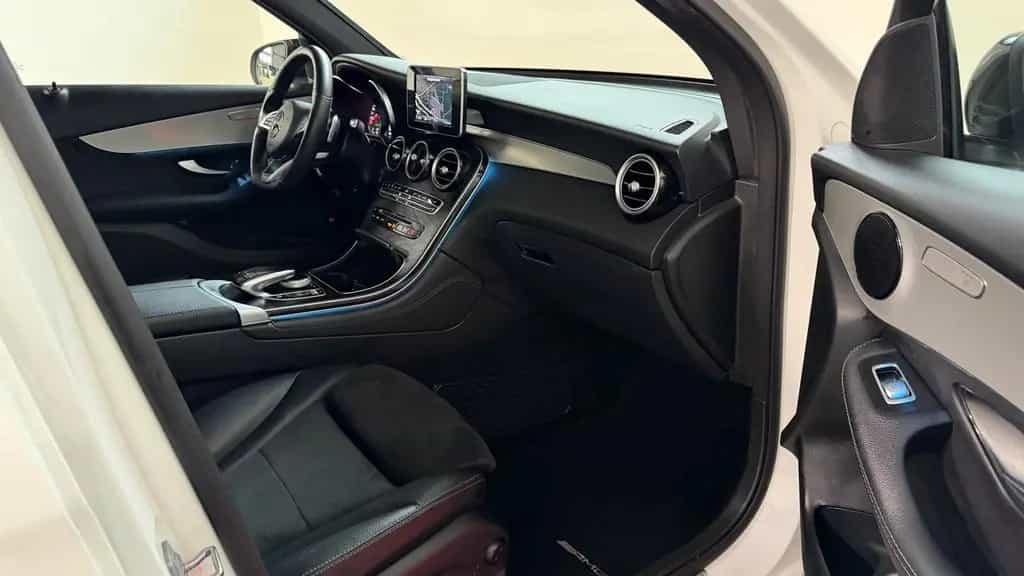Mercedes-Benz GLC-Class 250 AMG AUT 4Matic PANORAMA+KAMERA+NIGHT+LED 08/2019-photo-26