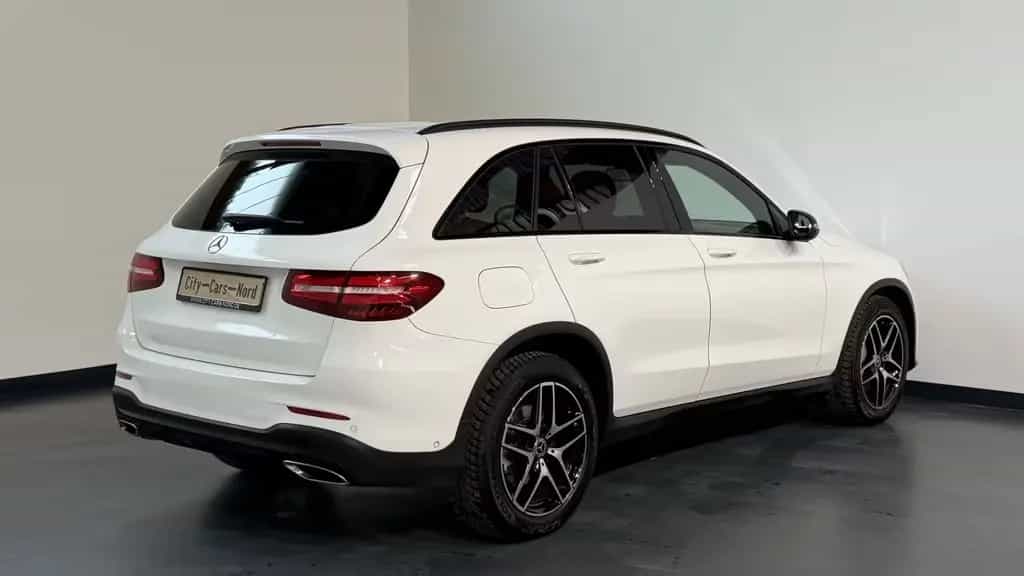 Mercedes-Benz GLC-Class 250 AMG AUT 4Matic PANORAMA+KAMERA+NIGHT+LED 08/2019-photo-4