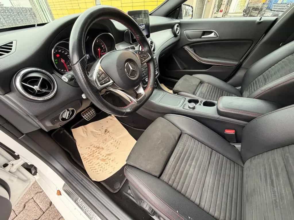Mercedes-Benz CLA-Class 180 Shooting Brake*AMG Paket*Night Paket* 10/2018-photo-24