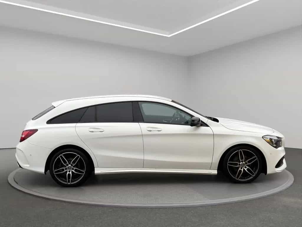Mercedes-Benz CLA-Class 180 Shooting Brake*AMG Paket*Night Paket* 10/2018-photo-5