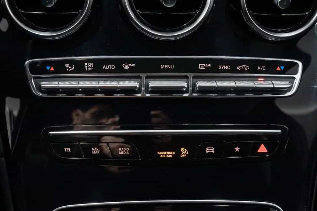 Mercedes-Benz GLC-Class 200 4Matic*LED*NAVI*DAB*... 08/2020-photo-12