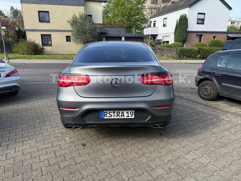 Mercedes-Benz GLC-Class 250 Coupe 4Matic Tüv Neu Insp Neu 12/2018-photo-4