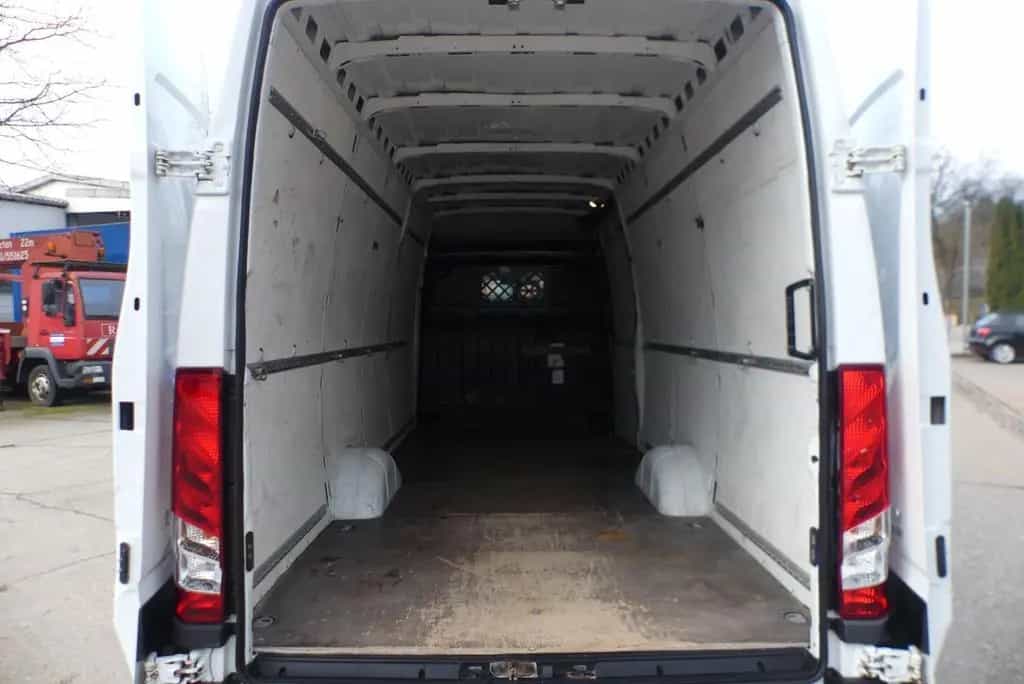 Iveco Daily 2.3 Maxi L5H2*Automatik*Klima*Luftfederung 04/2017-photo-18