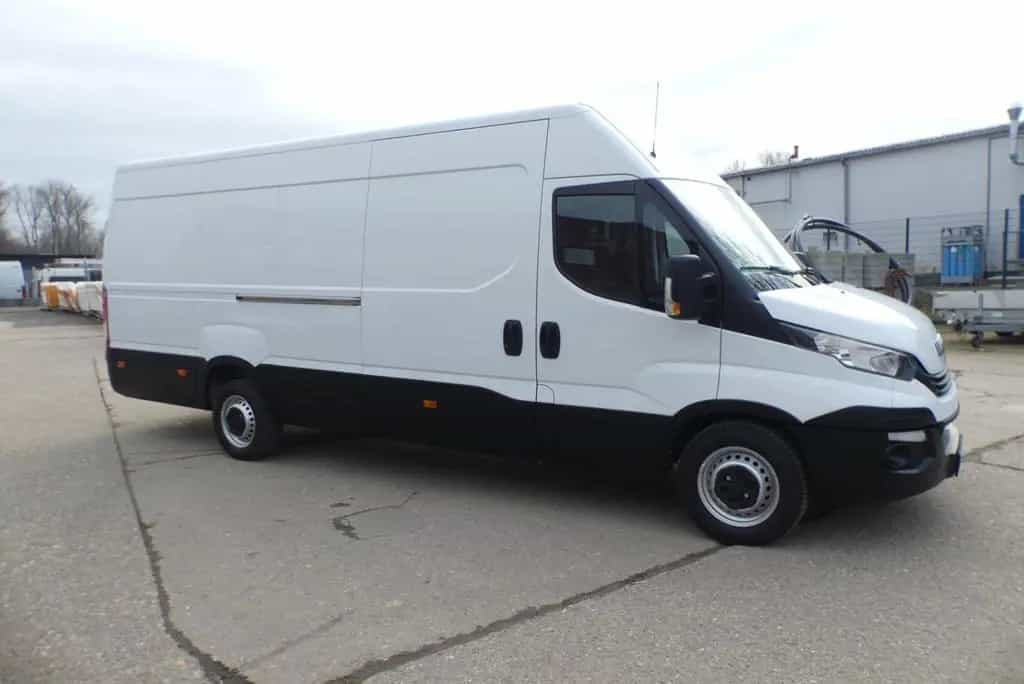 Iveco Daily 2.3 Maxi L5H2*Automatik*Klima*Luftfederung 04/2017-photo-2