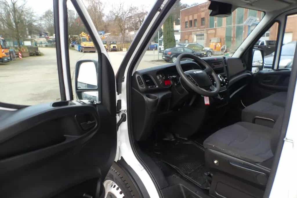 Iveco Daily 2.3 Maxi L5H2*Automatik*Klima*Luftfederung 04/2017-photo-8