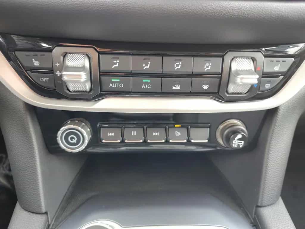 Foton 3 PICK UP 4X4 LED LEDER AUTOM. KAMERA PDC null-photo-22