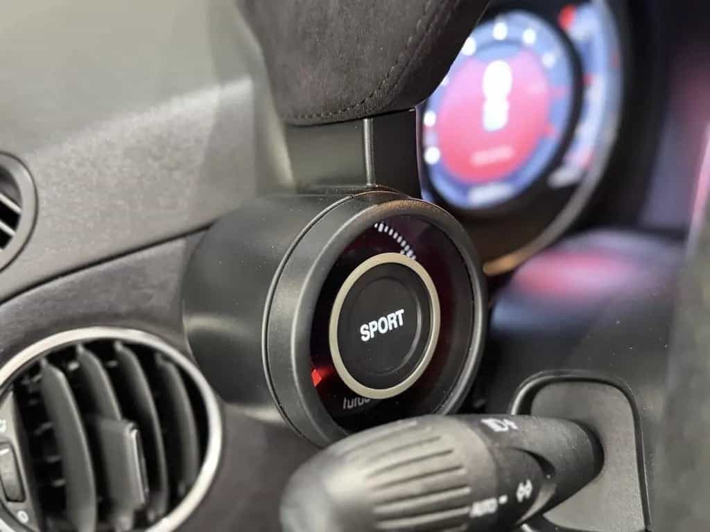Abarth 595 Cabrio Competizione 03/2021-photo-10