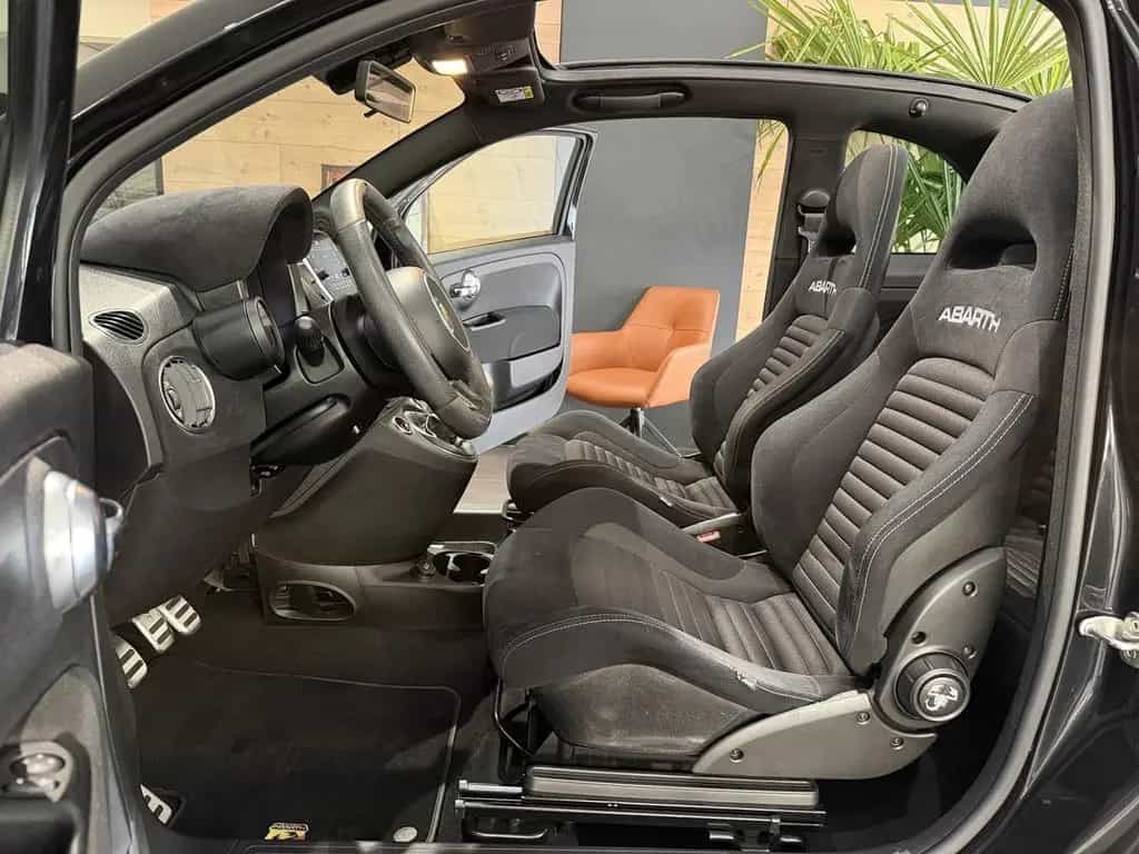 Abarth 595 Cabrio Competizione 03/2021-photo-13