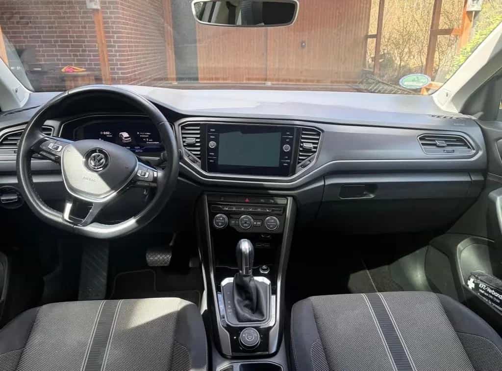 Volkswagen T-Roc 2.0 TDI SCR DSG 4MOTION Style 04/2018-photo-6