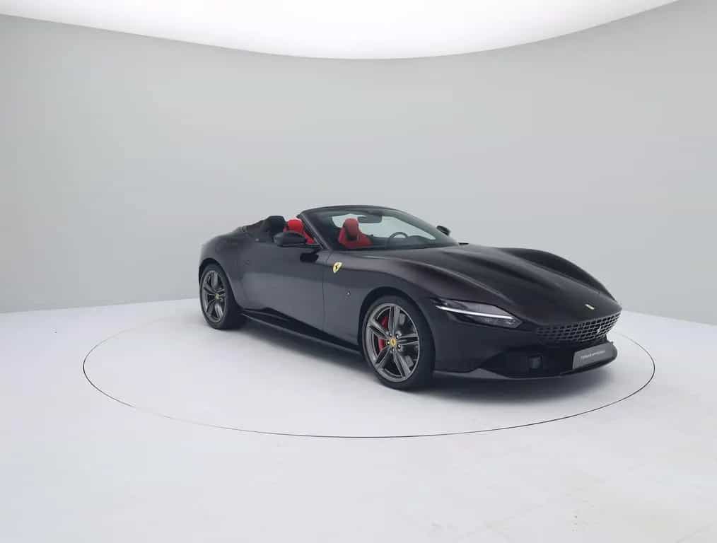 Ferrari Roma Spider - NERO PUROSANGUE - FERRARI HAMBURG 02/2024-photo-3