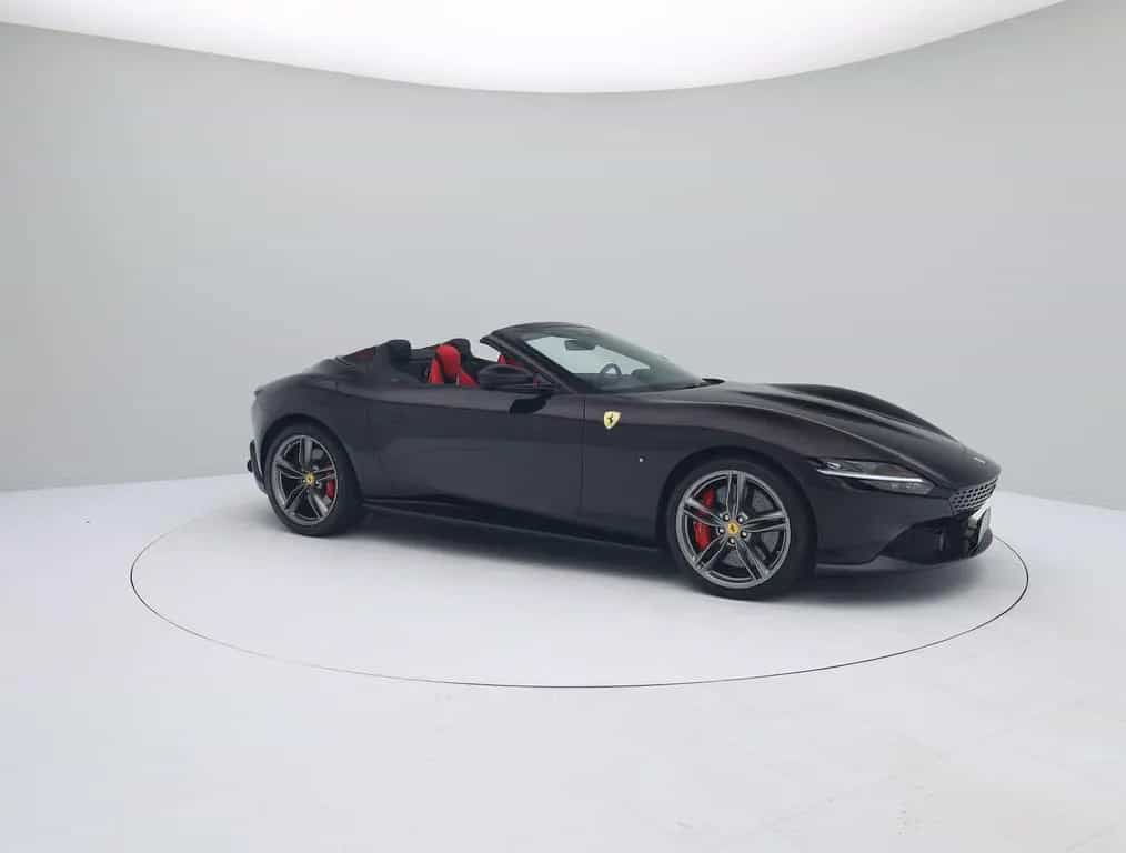 Ferrari Roma Spider - NERO PUROSANGUE - FERRARI HAMBURG 02/2024-photo-4