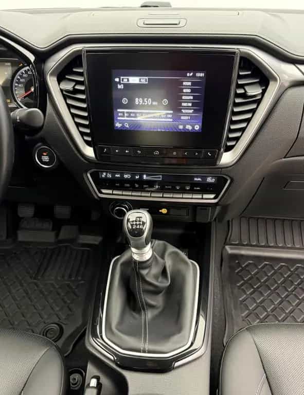 Isuzu D-Max 4x4 °Rollo°AHK°SHZ°PDC°RFK°Garantie° 05/2022-photo-11