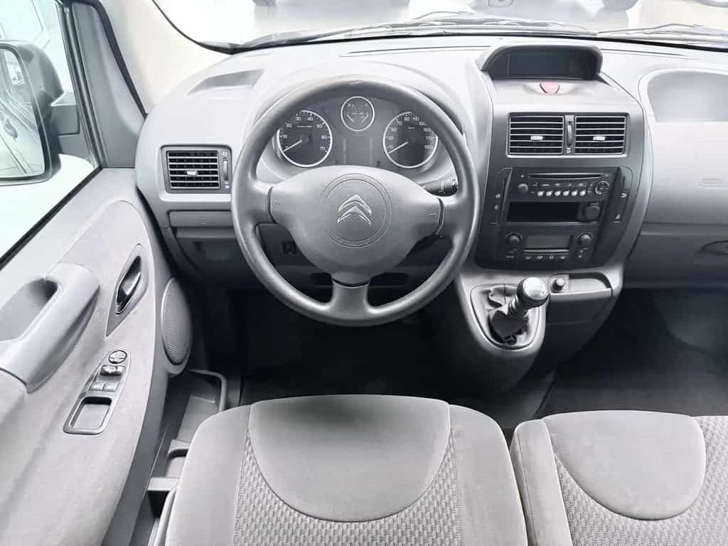 Citroën Jumpy HDI MULTISPACE RAMPE+HECKABSENKUNG+TÜV+1HD 06/2014-photo-6
