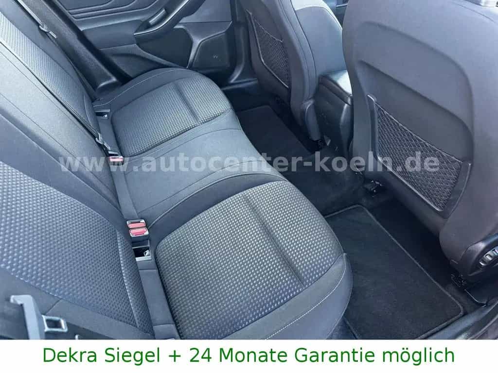 Ford Focus 1.5 TDCI.SHZ.Kam.DAB.PDC.AppLi.LED.1-Hand 09/2022-photo-17