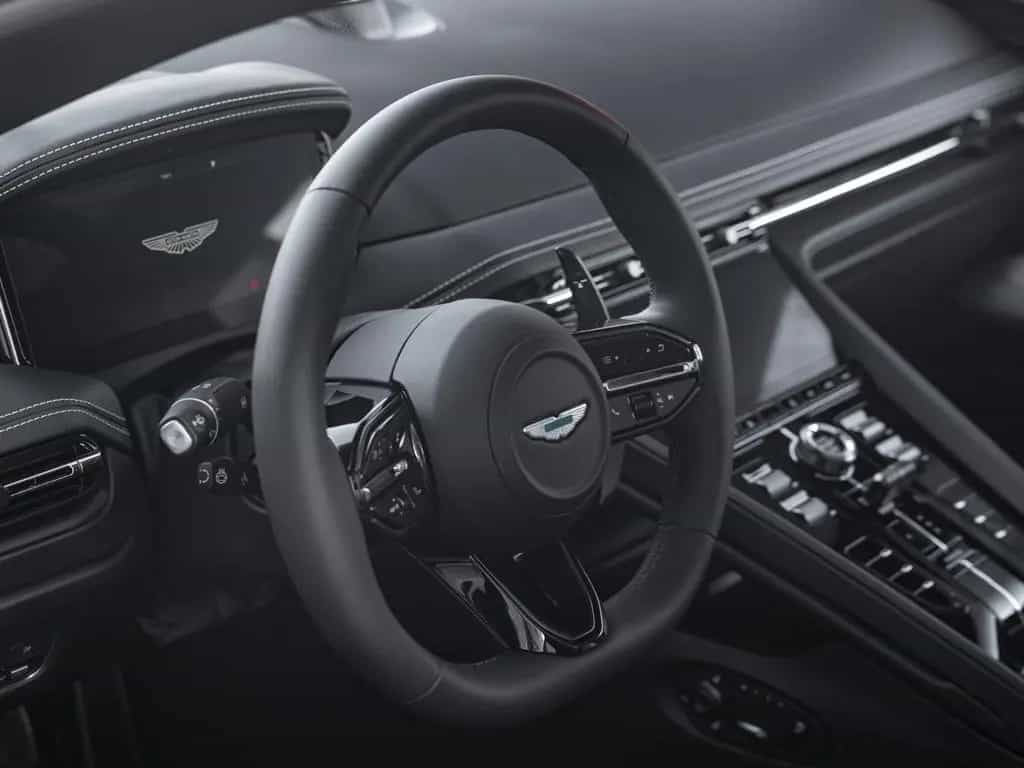 Aston Martin DB12 | Panoramic Roof | Carbon Brakes | B&W null-photo-19