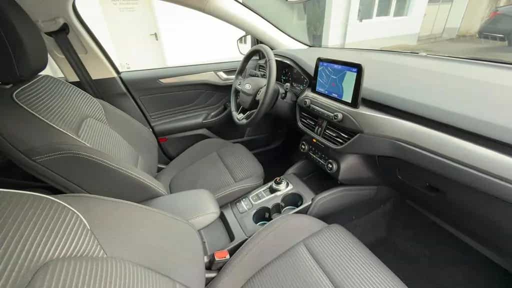 Ford Focus Navi,LED,Kamera,Keyles,PTS,ACC,Anhänger, 06/2020-photo-17
