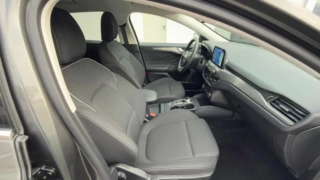 Ford Focus Navi,LED,Kamera,Keyles,PTS,ACC,Anhänger, 06/2020-photo-19