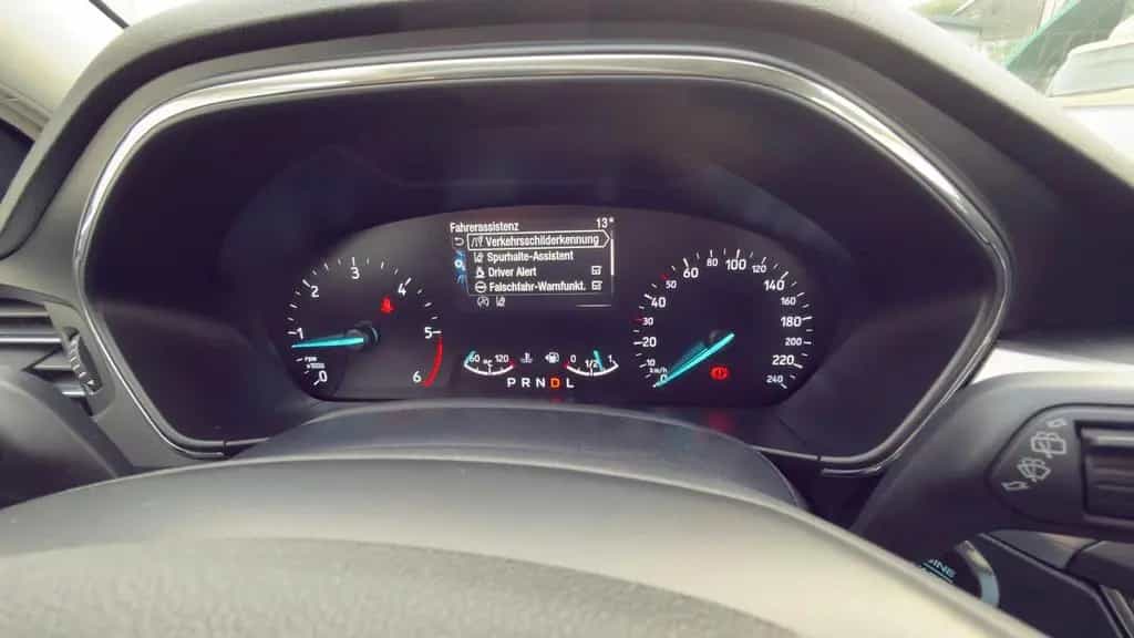 Ford Focus Navi,LED,Kamera,Keyles,PTS,ACC,Anhänger, 06/2020-photo-30